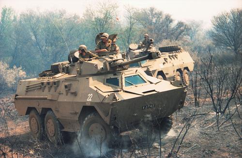 Ratel 90