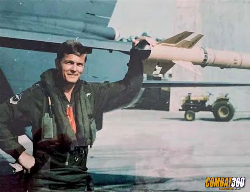 In later years, Carlo Gagiano became a general and Chief of the SAAF