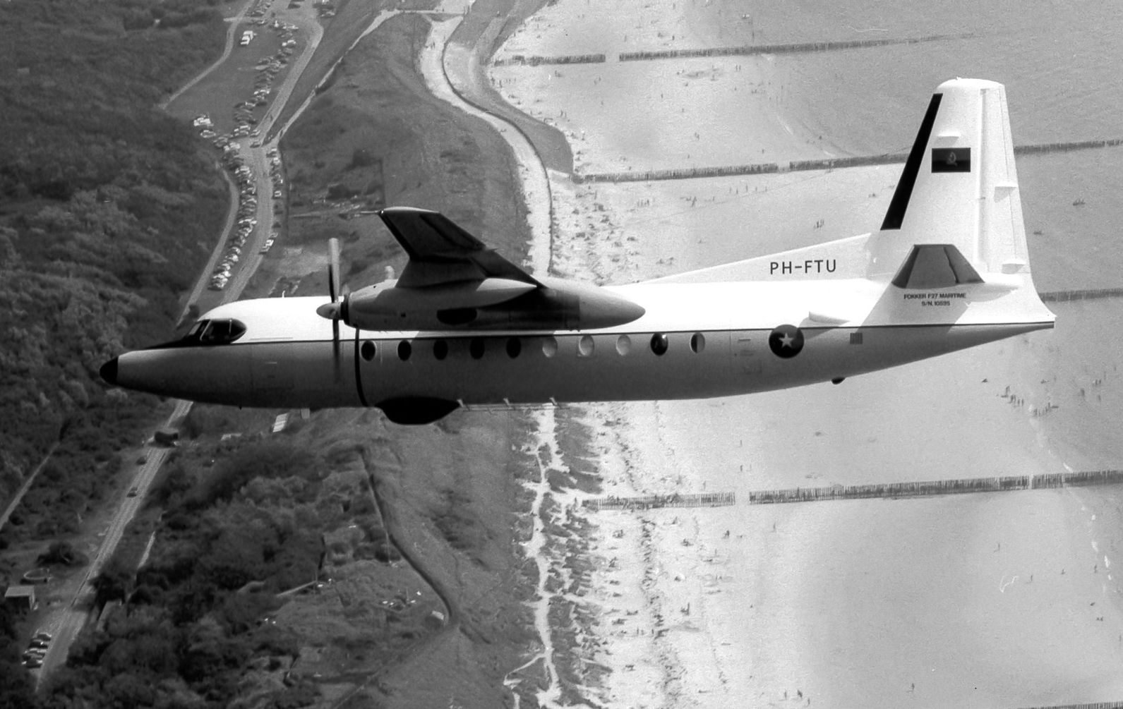 Fokker F-27