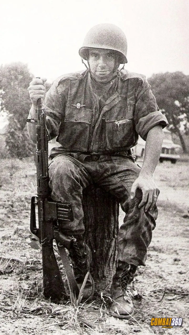 Portuguese paratrooper with ar10 in Angola, 1970\'s